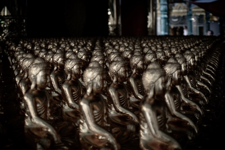 Idols art in Sri Lanka Idols art in Sri Lanka