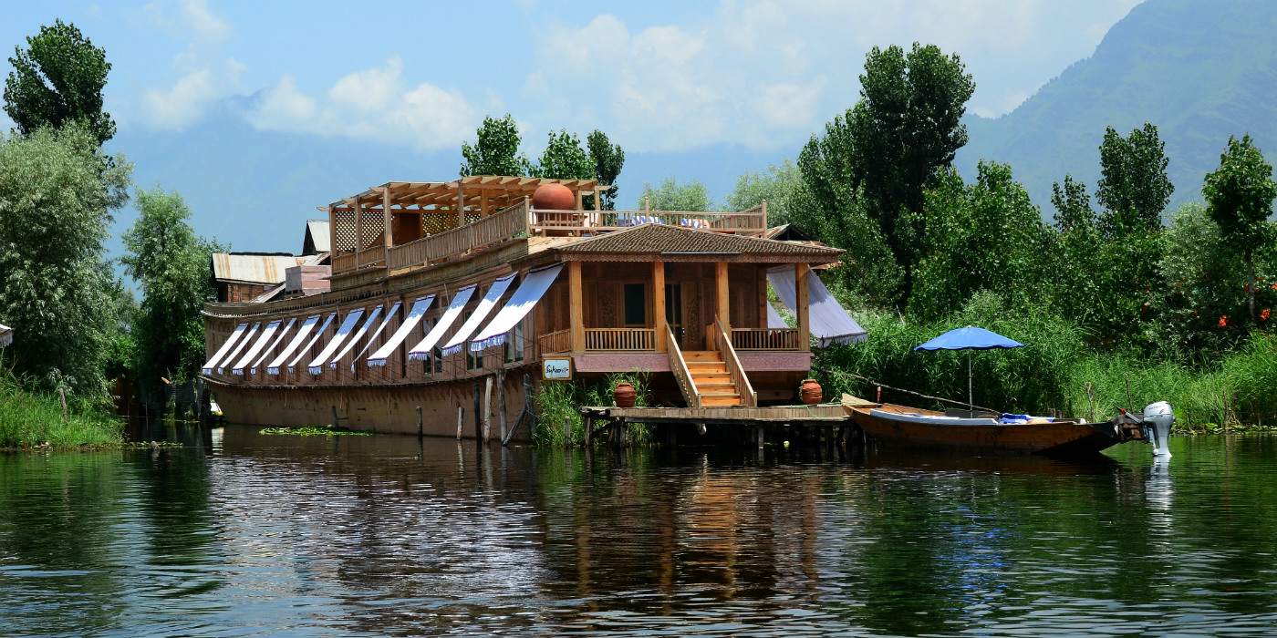 Sukoon Houseboat By ABChapri