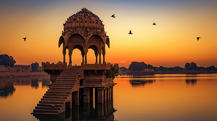 Read more about the article 24 Must-Visit Romantic Spots Across India in 2024
