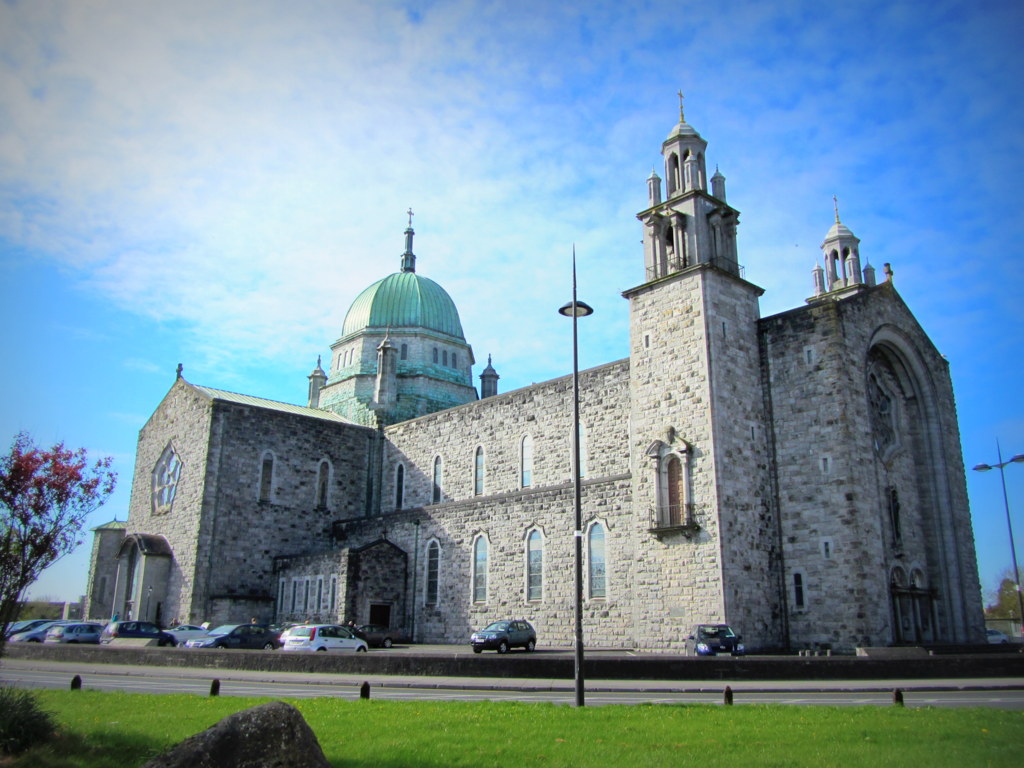 Tour Galway Cathedral 