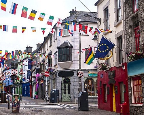 Walking Tour Of Galway Old Town