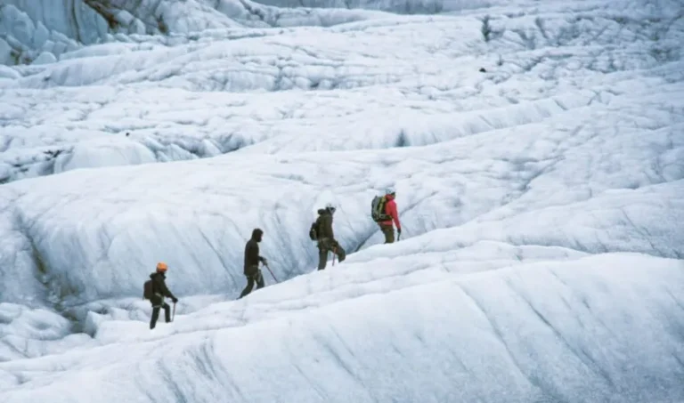 Read more about the article 20 THINGS TO DO IN ICELAND IN 2024