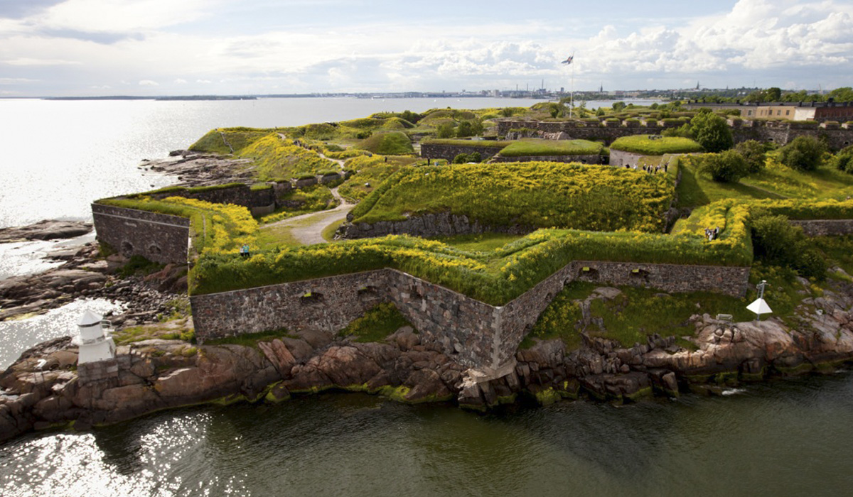 Explore Suomenlinna Sea Fortress