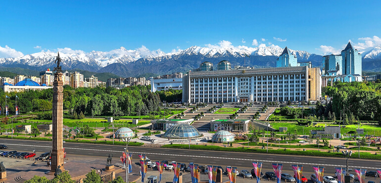 Republic Square and the Independence Monument