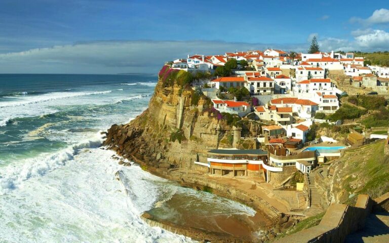 Read more about the article The Best Things to Do in Portugal: Your Ultimate Guide by Star Vacations